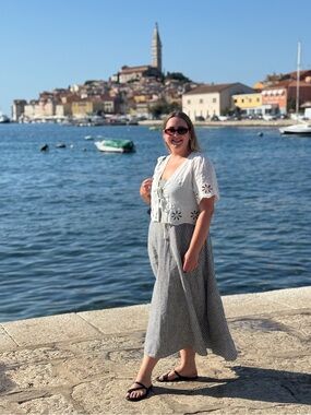 Meet your Posher, Danika
